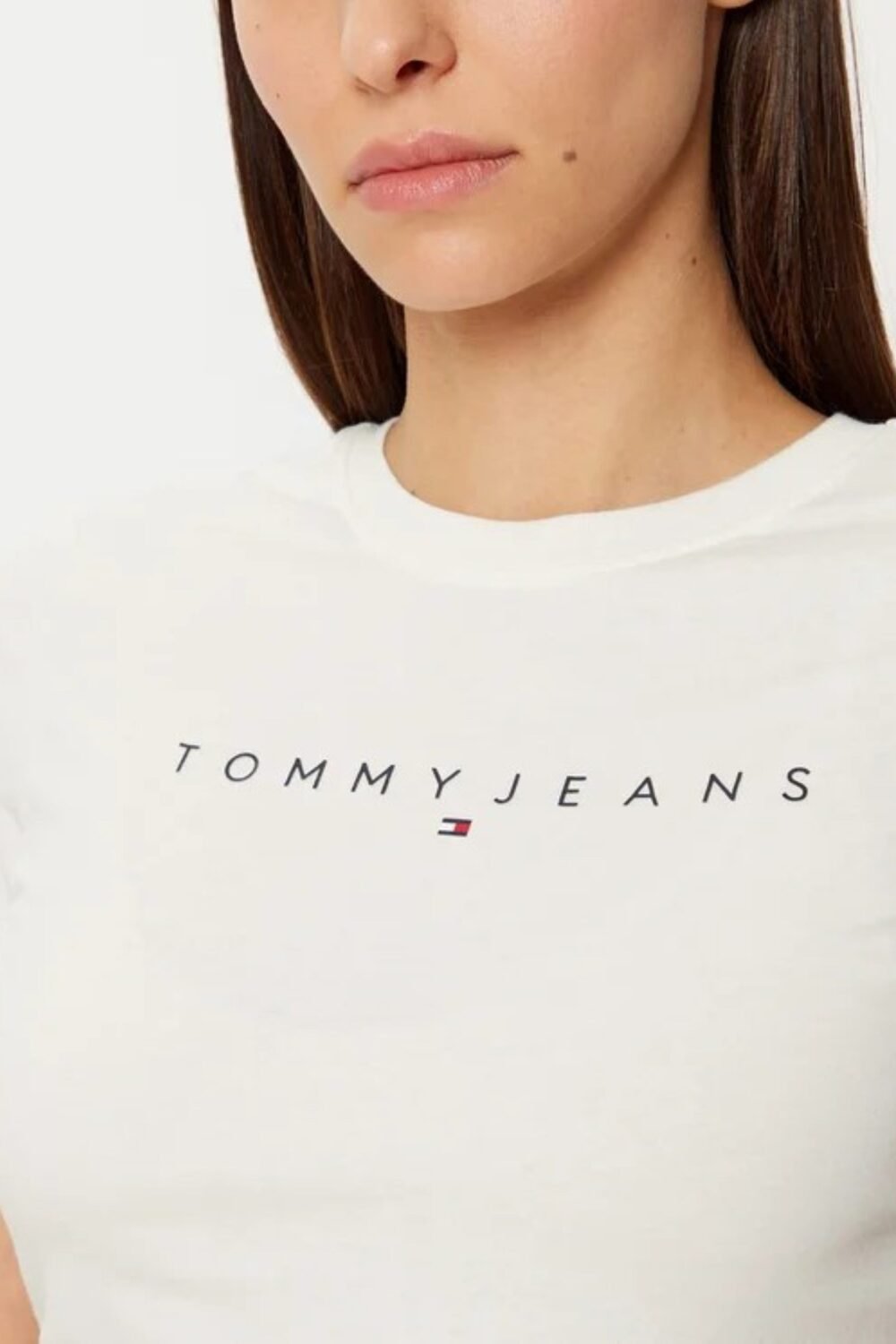 shop_donna_t_shirtdonna_tommyhilfigher_tomdw0dw18398ss25_15068_15_3_hd.jpg