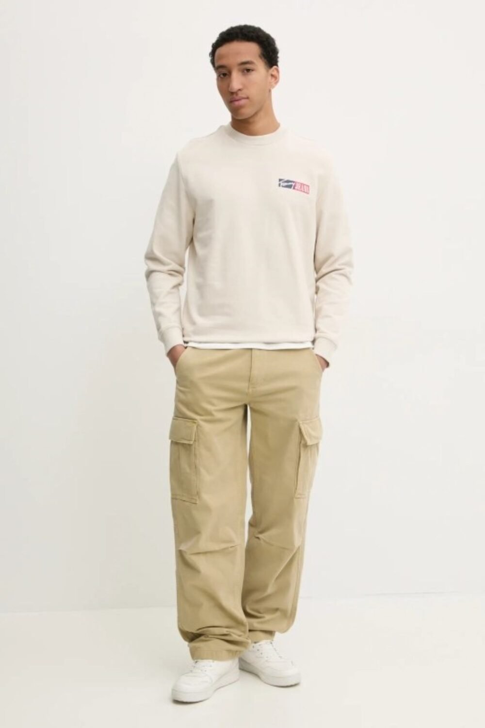 shop_uomo_t_shirtmanicacorta_tommyhilfigher_tomdm0dm20365_15083_15_2_hd.jpg