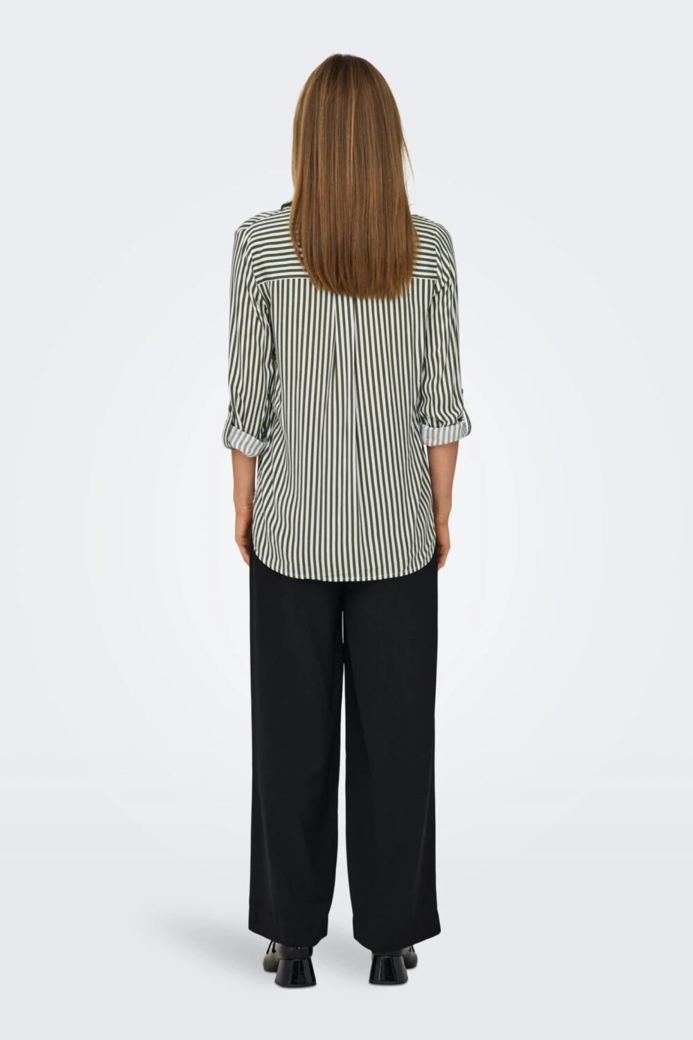 shop_donna_camiciadonna_only_onl15281677_1587_31_2_hd.jpg