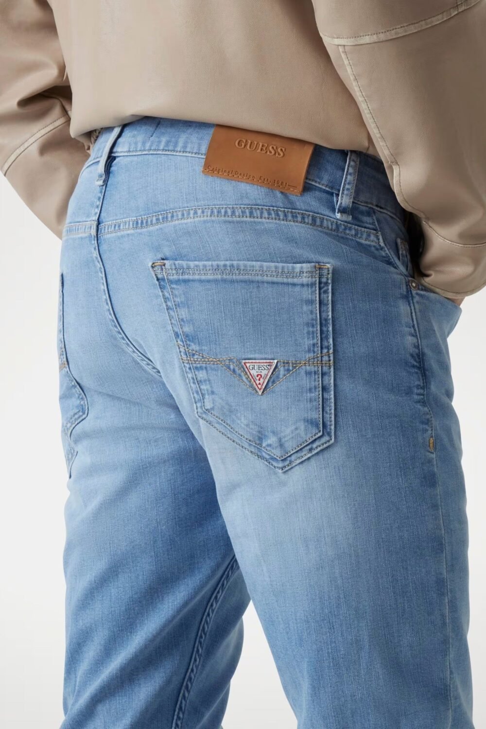 shop_uomo_jeansuomo_guess_guem5gan1d5mz3_14890_2505_4_hd.jpg