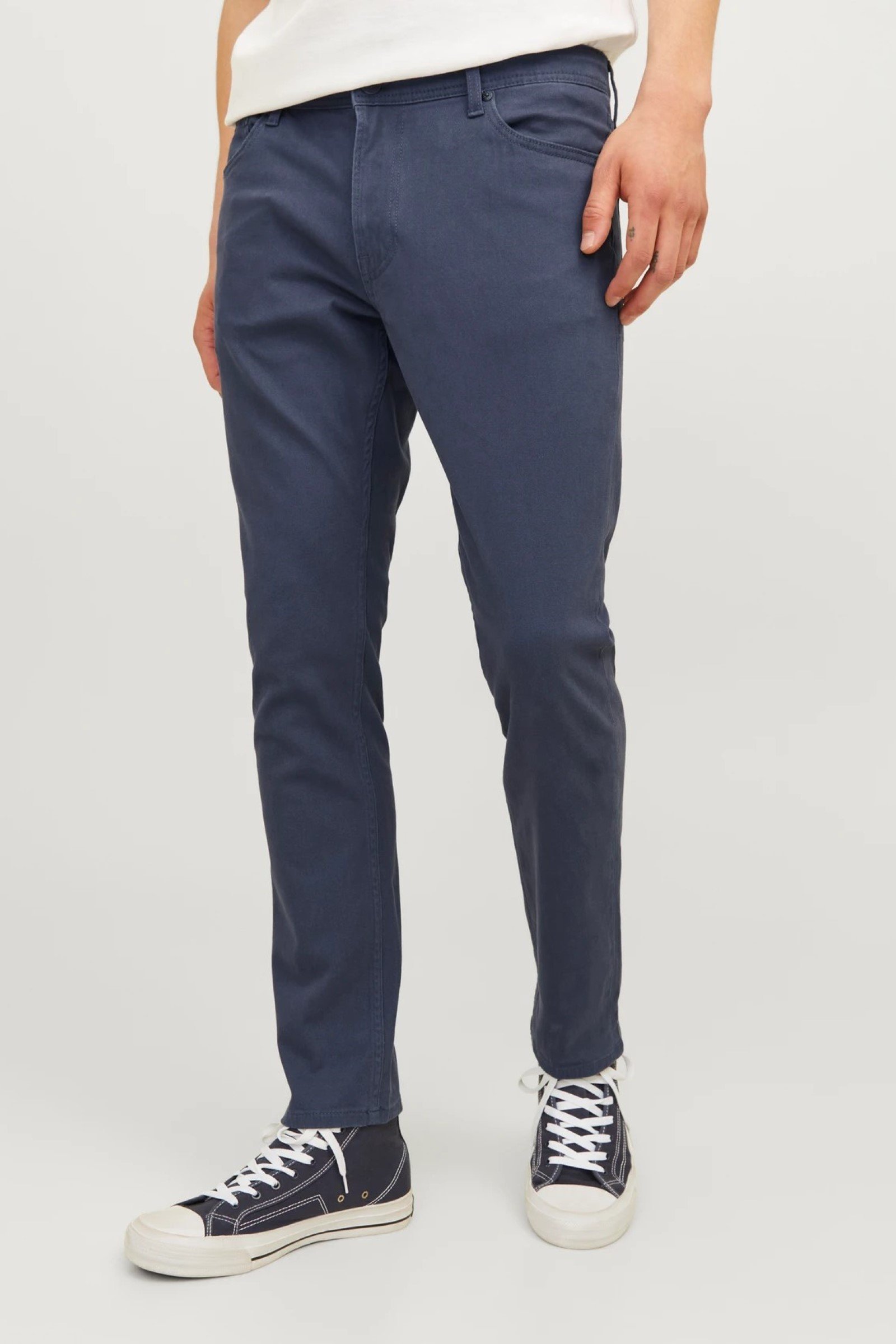 shop_uomo_pantaloneuomo_jackandjones_jac12201530_1821_2326_1_hd.jpg