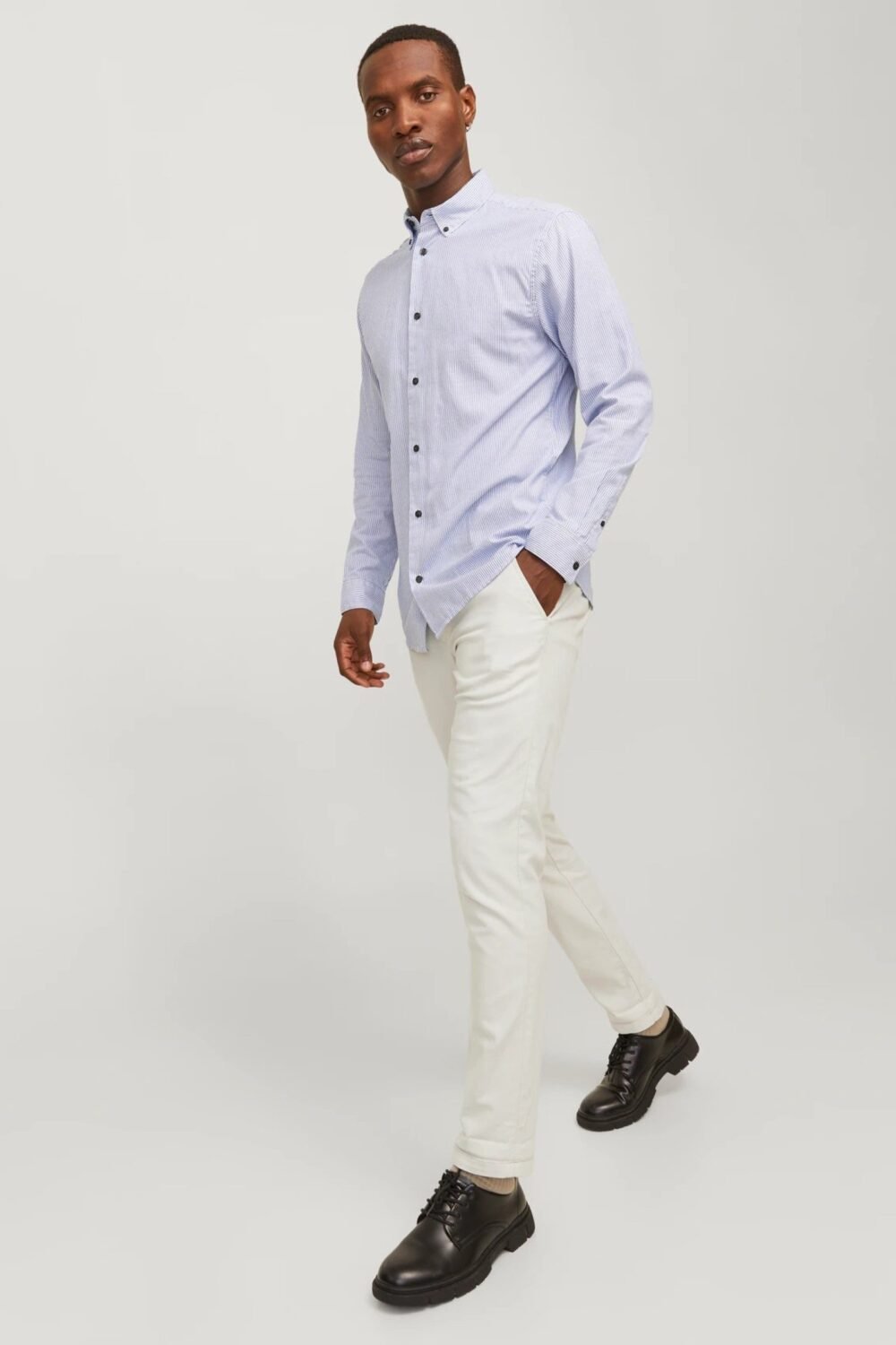 shop_uomo_pantaloneuomo_jackandjones_jac12206198_8111_2449_4_hd.jpg