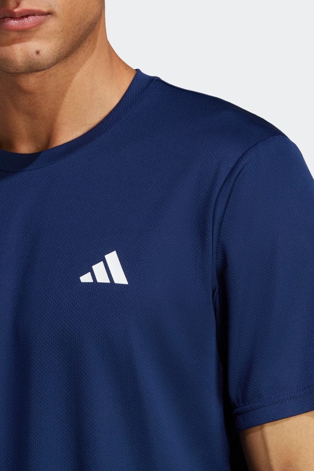 shop_uomo_t_shirtmanicacorta_adidas_adiic7429_17021_14_3_hd.jpg