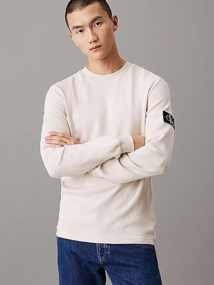 shop_uomo_tshirtuomo_calvinklein_calj30j323485_15047_19_1_hd.jpg