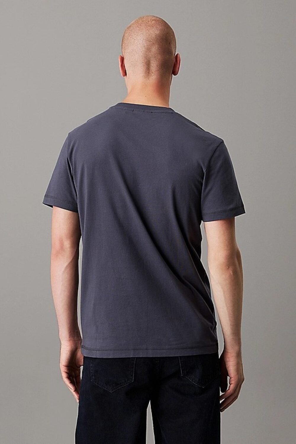 shop_uomo_tshirtuomo_calvinklein_calj30j325649_15045_2262_2_hd.jpg