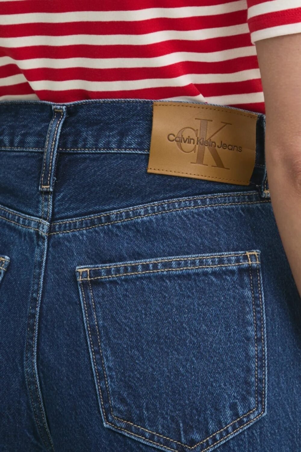 shop_donna_jeansdonna_calvinklein_calj20j225004_15033_1096_4_hd.jpg