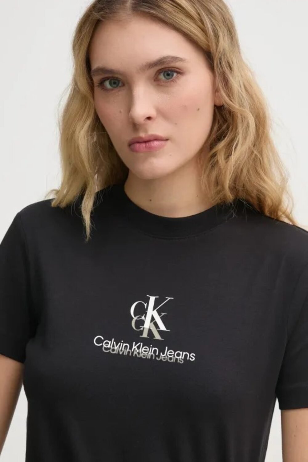 shop_donna_t_shirtdonna_calvinklein_calj20j225545_15118_10_4_hd.jpg