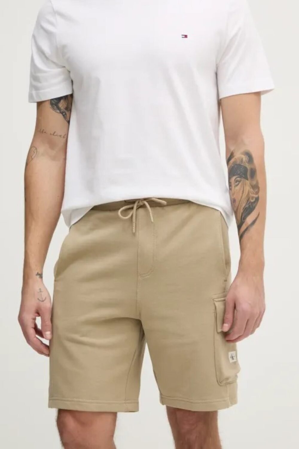 shop_uomo_shortuomo_calvinklein_calj30j327284_15121_2172_1_hd.jpg