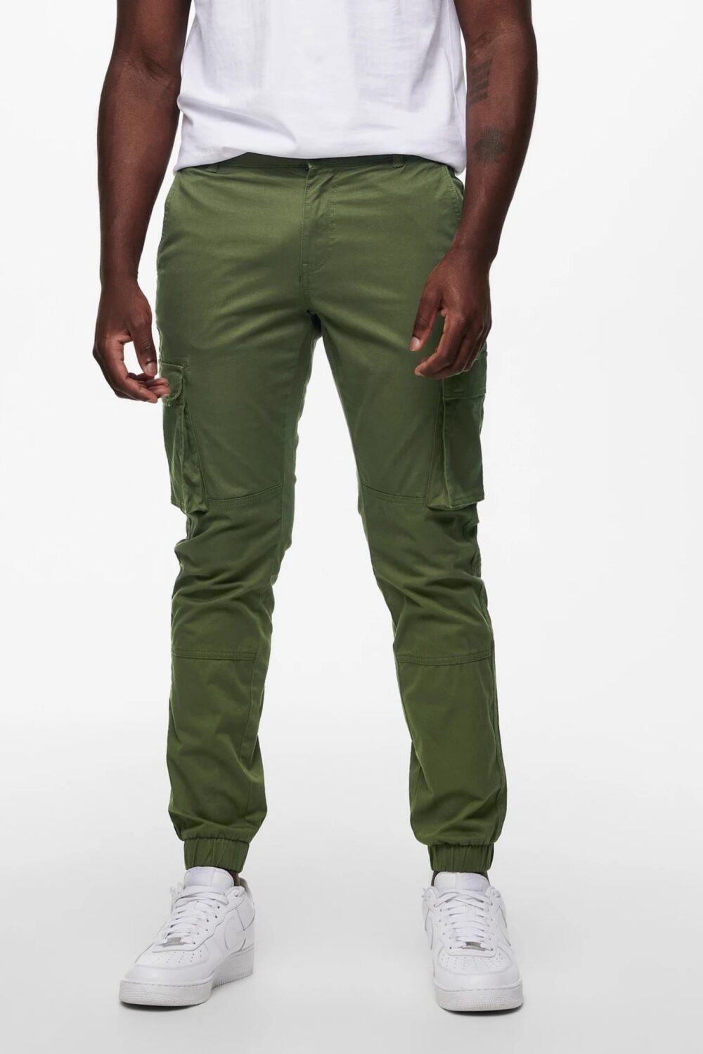 shop_uomo_pantaloneuomo_onlyandsons_son22016687_15625_2362_1_hd.jpg