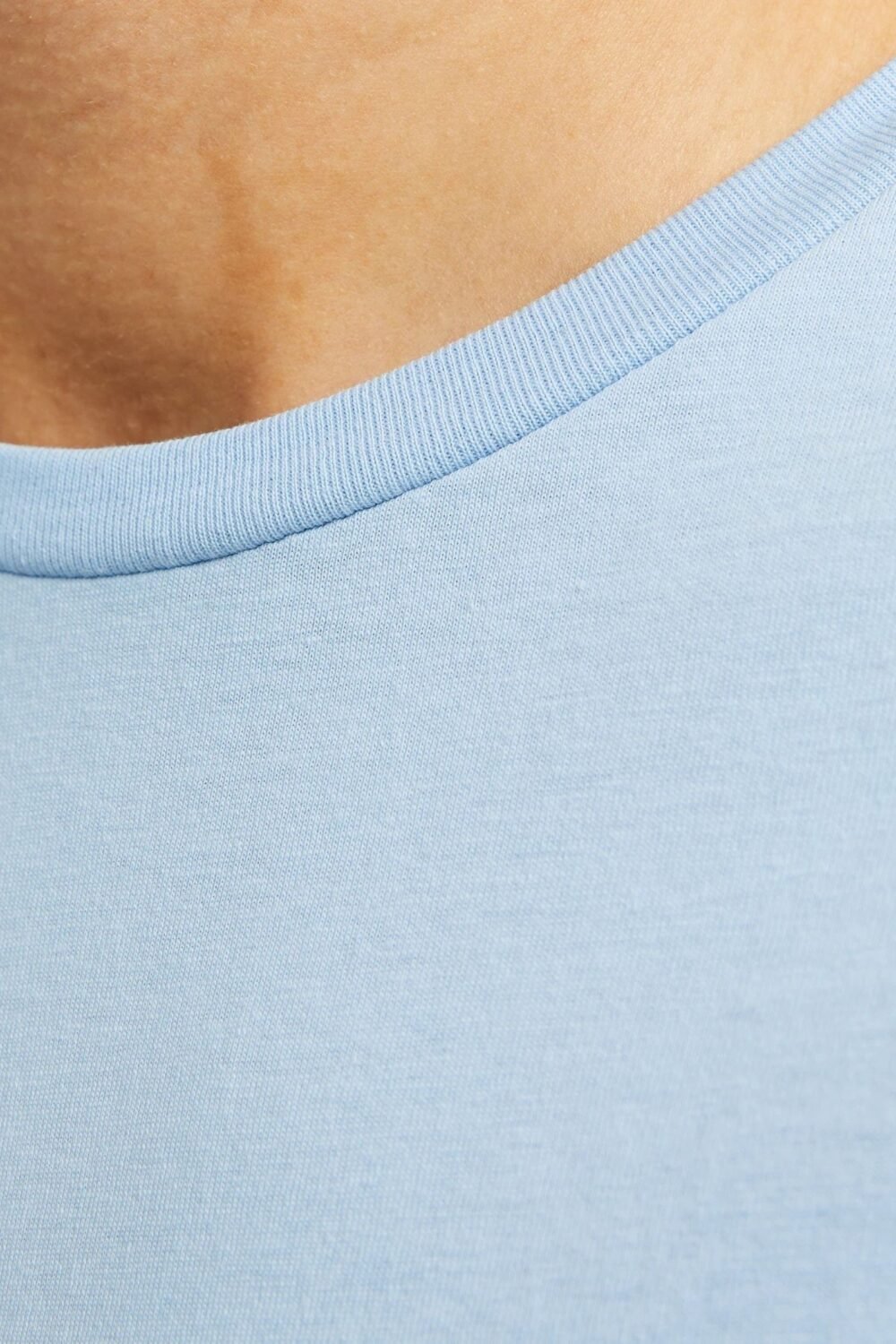 shop_uomo_tshirt_jackandjones_jac12268477_15845_2384_4_hd.jpg